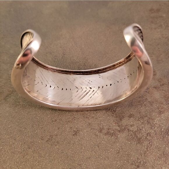 Sterling Artisan Leaf Inspired Cuff Bracelet - Picture 8 of 10